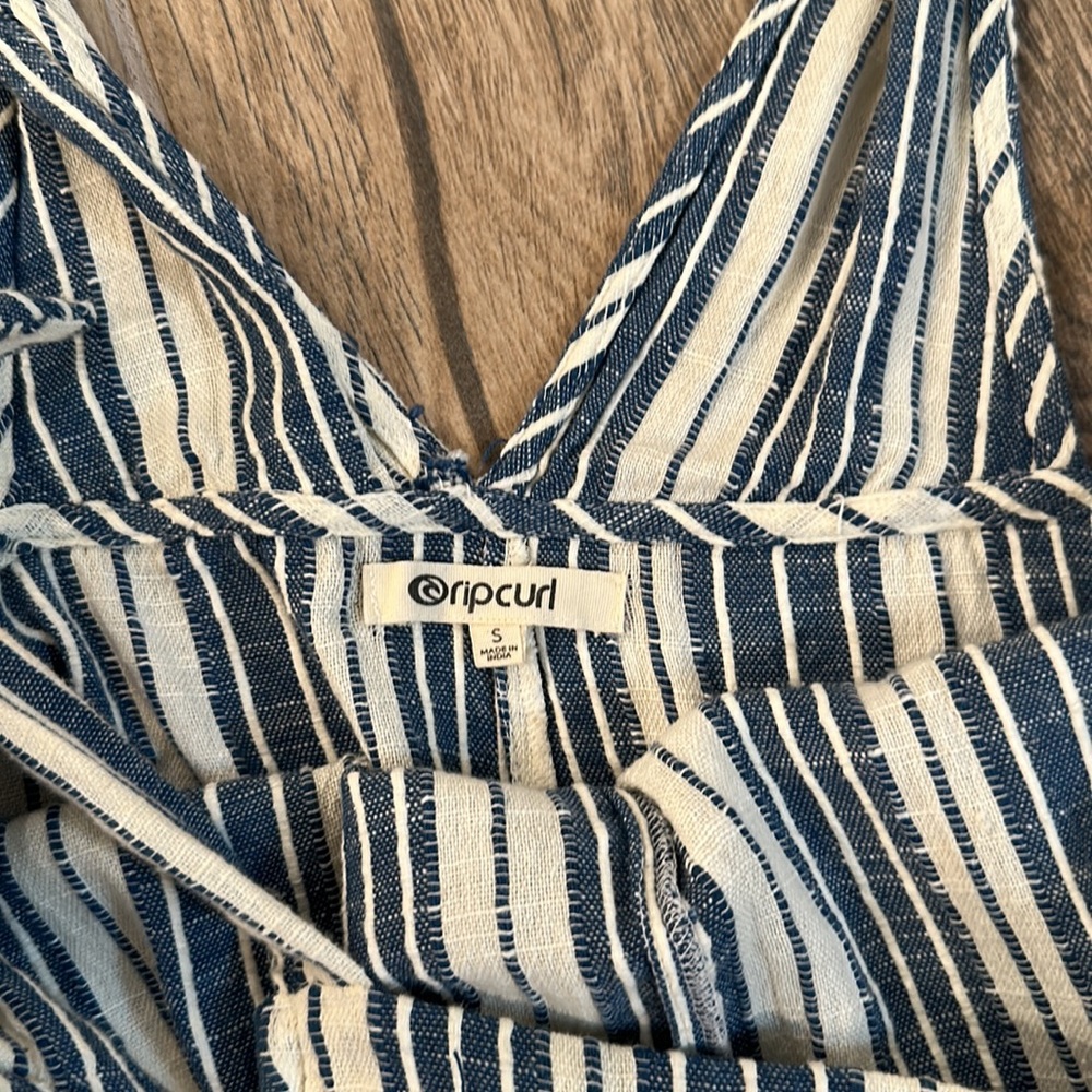 Rip Curl Romper - image 6